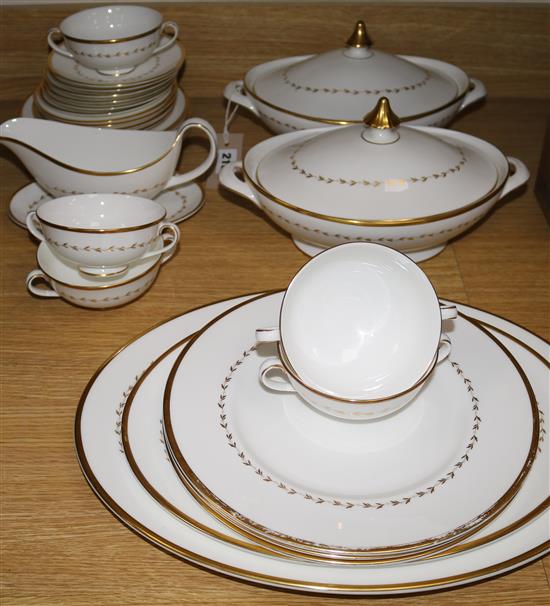 A Royal Doulton Covington pattern dinner service for six